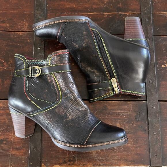 Spring Step Black and Brown Ankle Boots - Picture 1 of 8